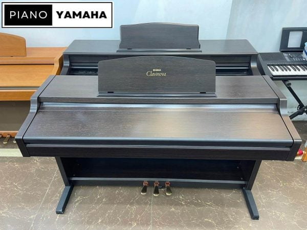 Yamaha CLP-820