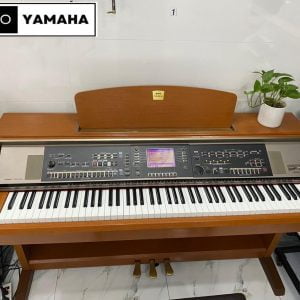 Yamaha CVP-303