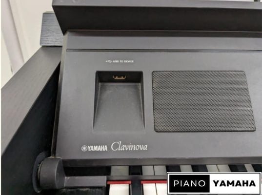 Yamaha CVP-609