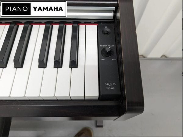 Yamaha YDP-142