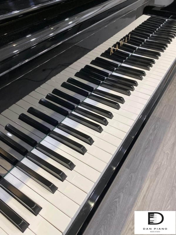 Đàn Piano Cơ Kawai KU5D