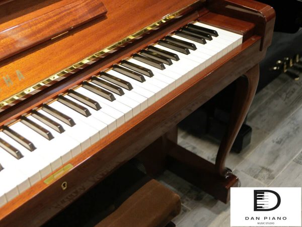 Đàn Piano Cơ Yamaha W106