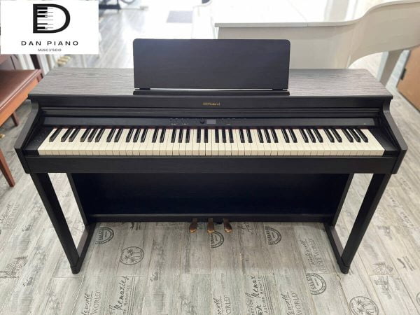 Đàn Piano Điện Roland RP701