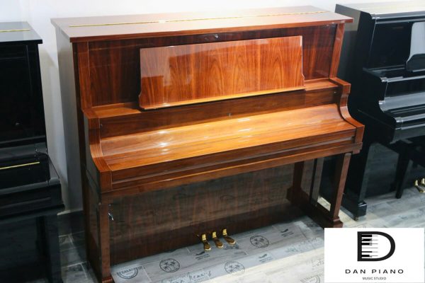 Kawai KL801