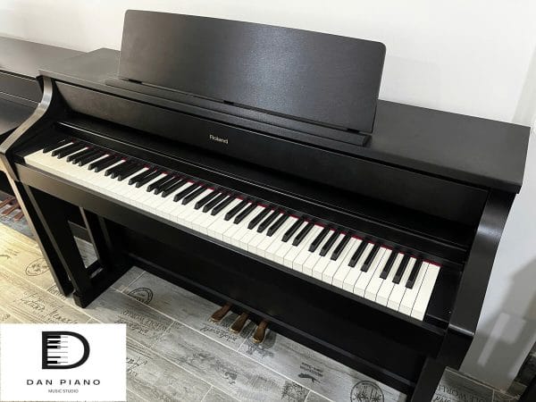 Roland HP507